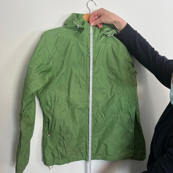 Mountain Equipment Co-Op. Womens. Zip Rain Jacket. Size Medium. Green Color. - Picture 11 of 14